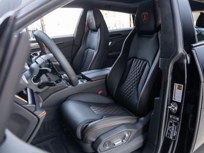 2026 Lamborghini Urus SE