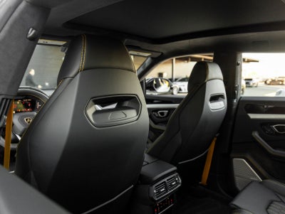 2026 Lamborghini Urus SE