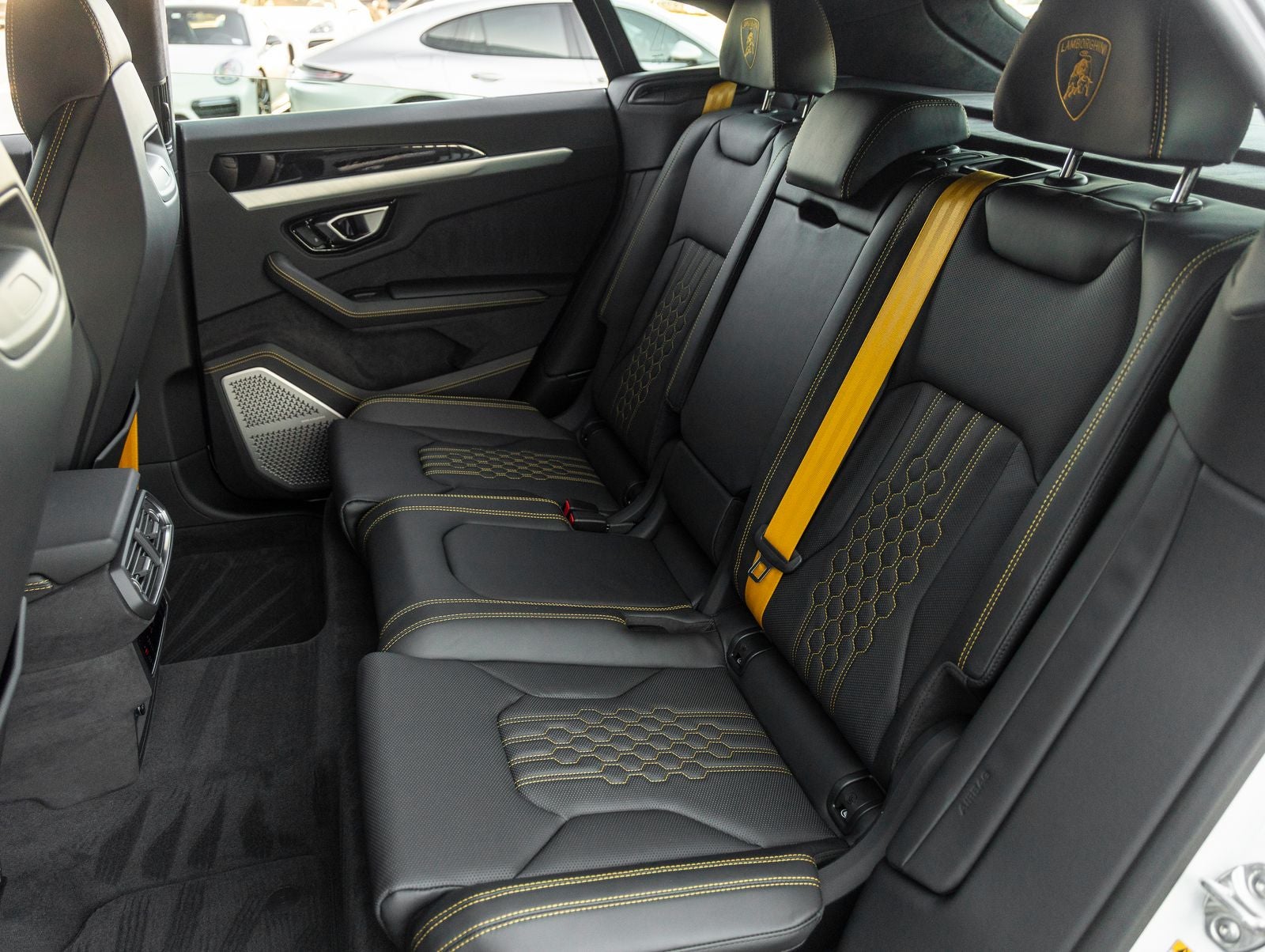 2026 Lamborghini Urus SE