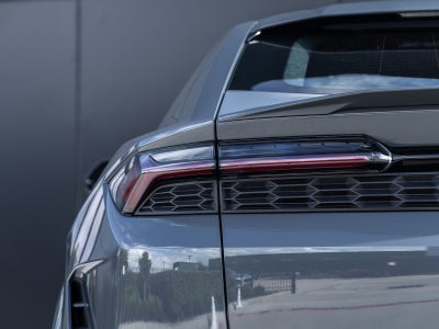 2026 Lamborghini Urus SE