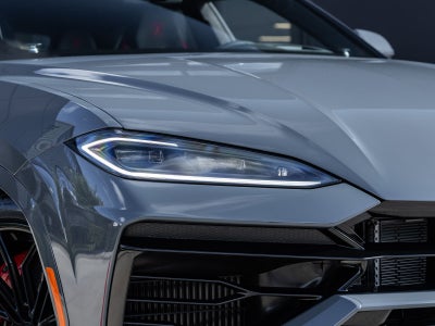 2026 Lamborghini Urus SE