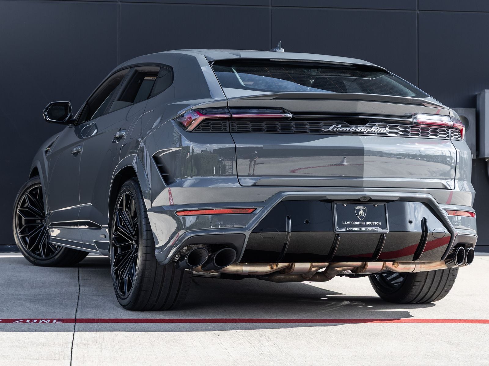 2026 Lamborghini Urus SE