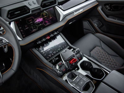 2026 Lamborghini Urus SE