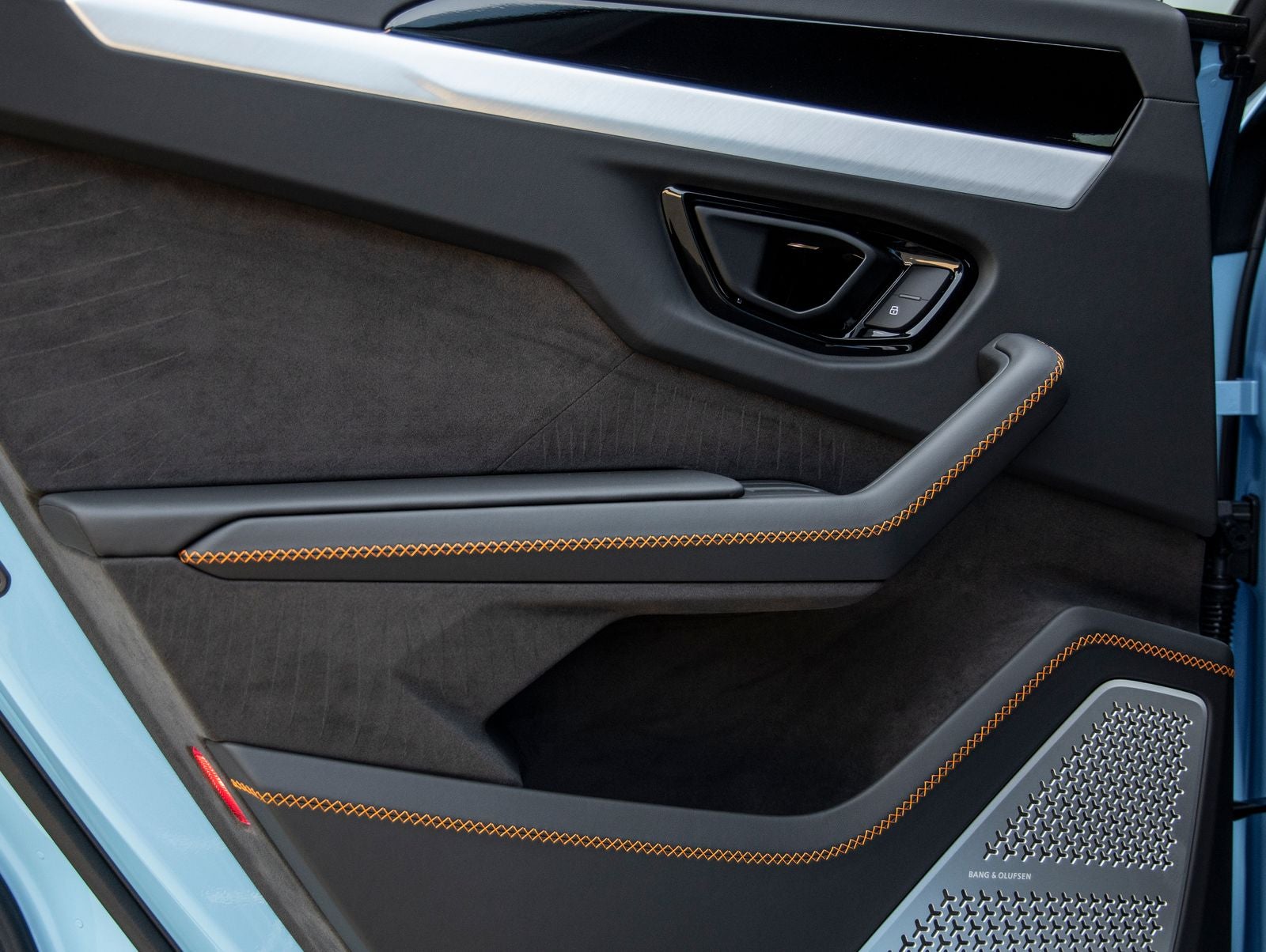 2026 Lamborghini Urus SE