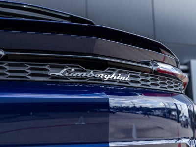 2026 Lamborghini Urus SE