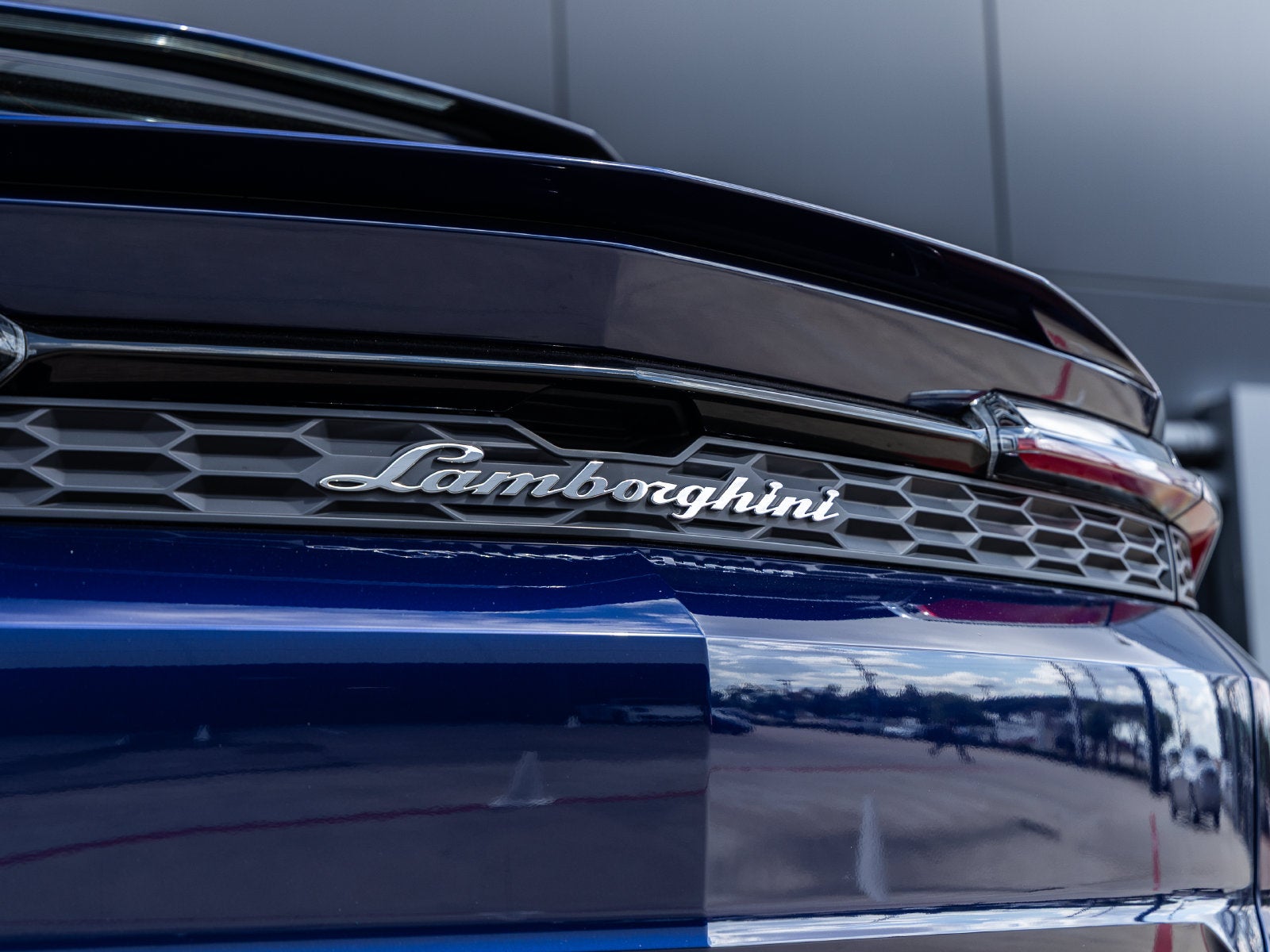2026 Lamborghini Urus SE