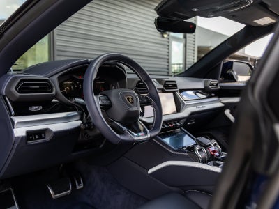 2026 Lamborghini Urus SE