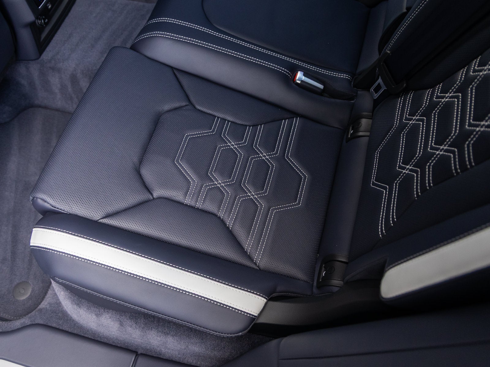 2026 Lamborghini Urus SE