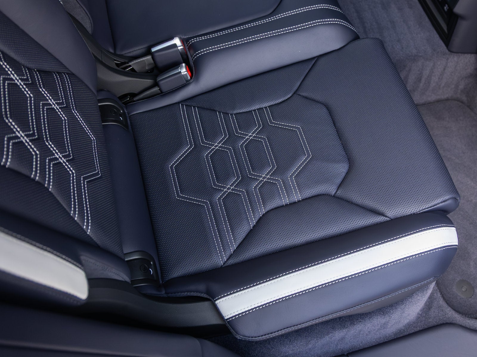 2026 Lamborghini Urus SE