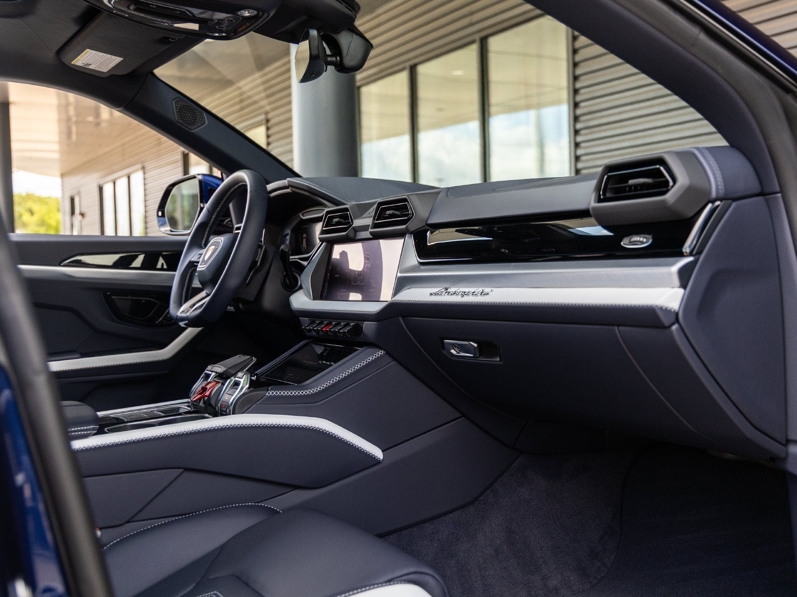 2026 Lamborghini Urus SE