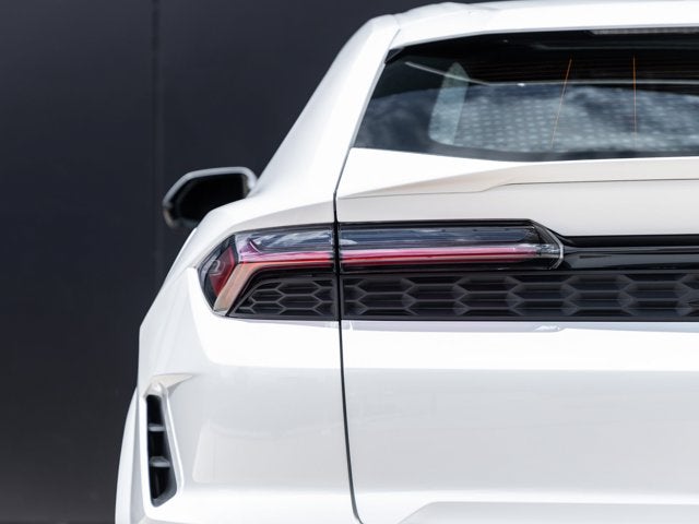 2026 Lamborghini Urus SE