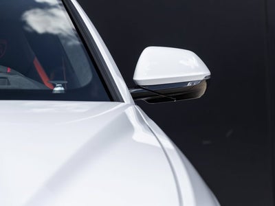 2026 Lamborghini Urus SE