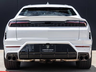 2026 Lamborghini Urus SE