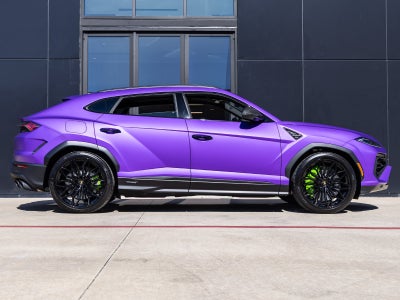 2025 Lamborghini Urus SE