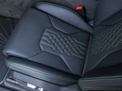 2025 Lamborghini Urus SE