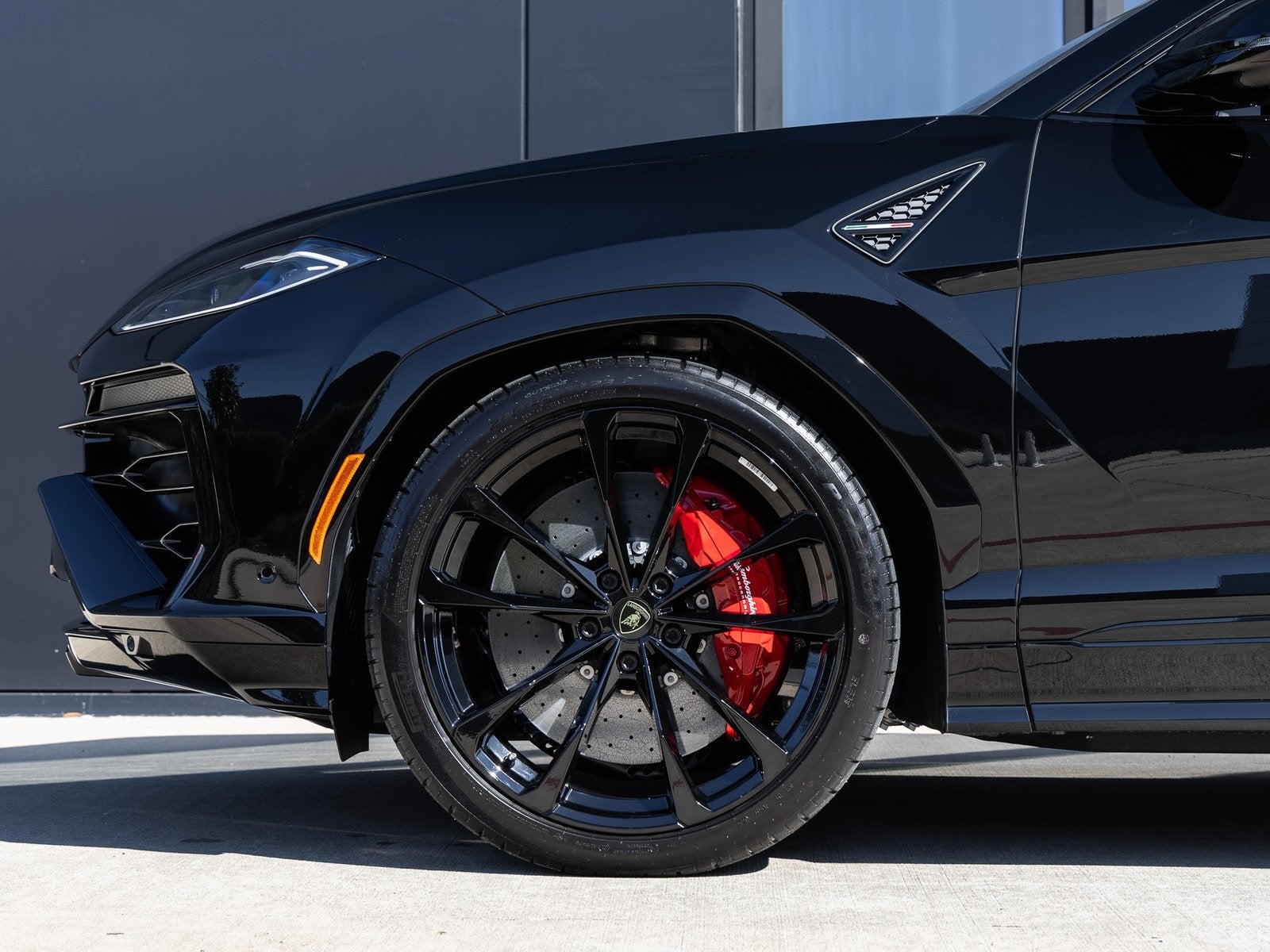 2026 Lamborghini Urus SE