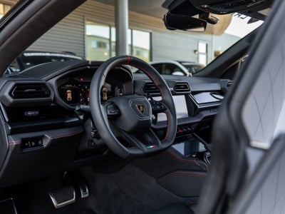 2026 Lamborghini Urus SE