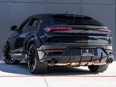 2026 Lamborghini Urus SE