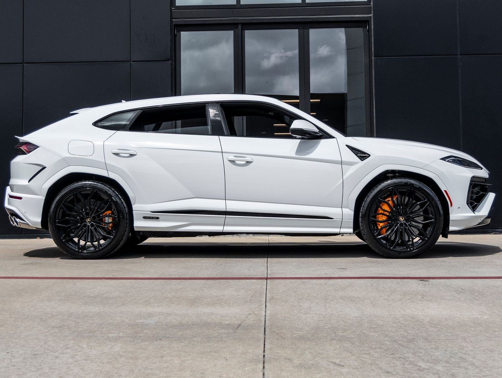 2026 Lamborghini Urus SE