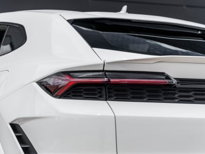2026 Lamborghini Urus SE