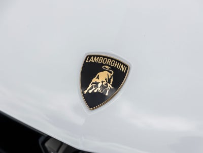 2026 Lamborghini Urus SE