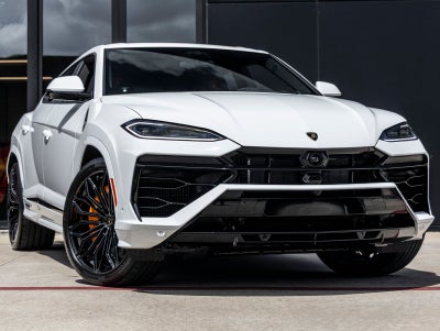 2026 Lamborghini Urus SE