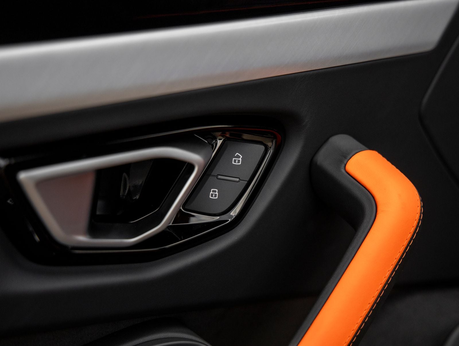 2026 Lamborghini Urus SE