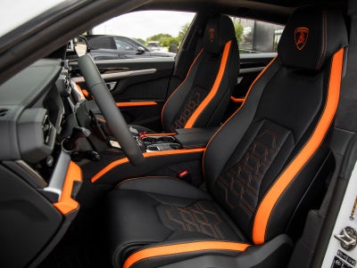 2026 Lamborghini Urus SE