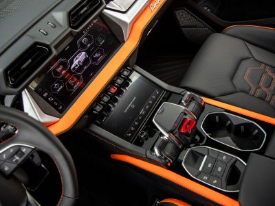 2026 Lamborghini Urus SE