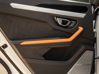 2026 Lamborghini Urus SE