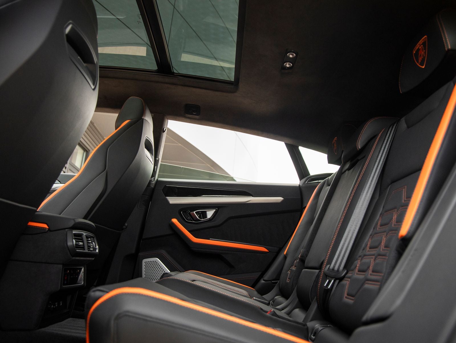 2026 Lamborghini Urus SE