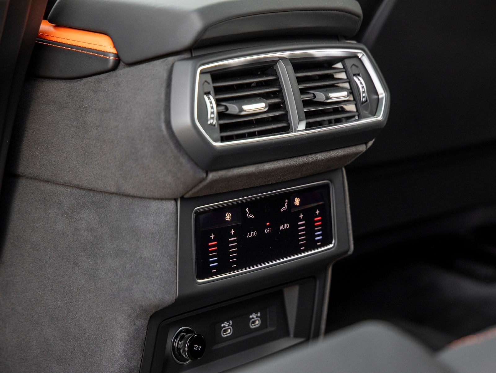 2026 Lamborghini Urus SE