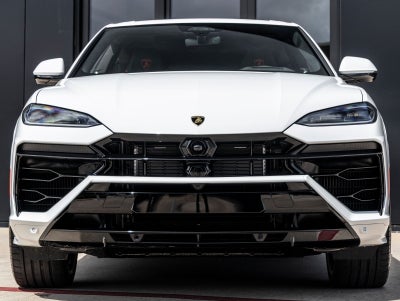2026 Lamborghini Urus SE