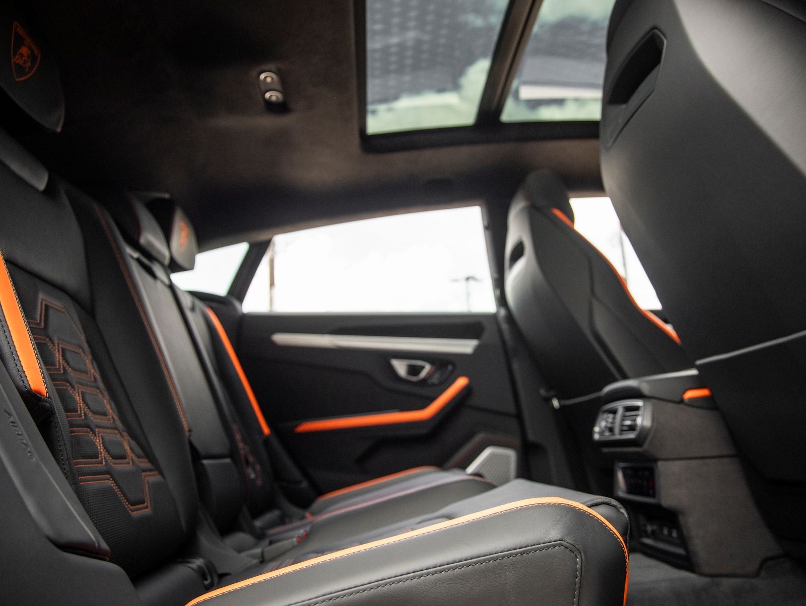 2026 Lamborghini Urus SE