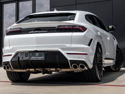 2026 Lamborghini Urus SE
