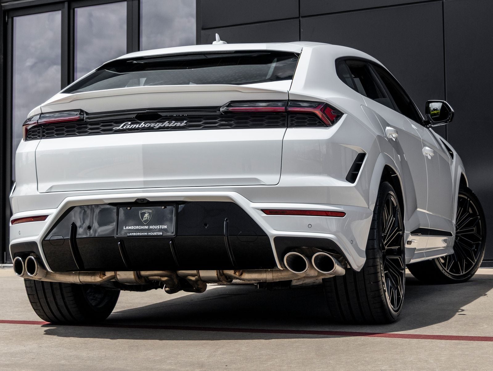 2026 Lamborghini Urus SE