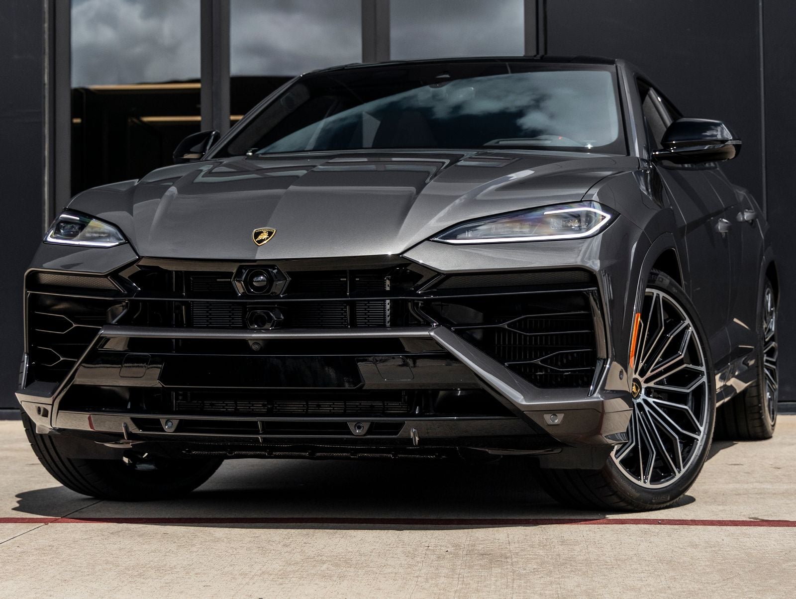 2025 Lamborghini Urus SE