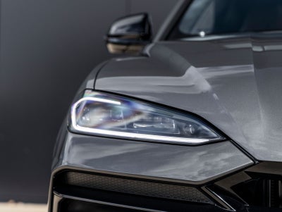 2025 Lamborghini Urus SE