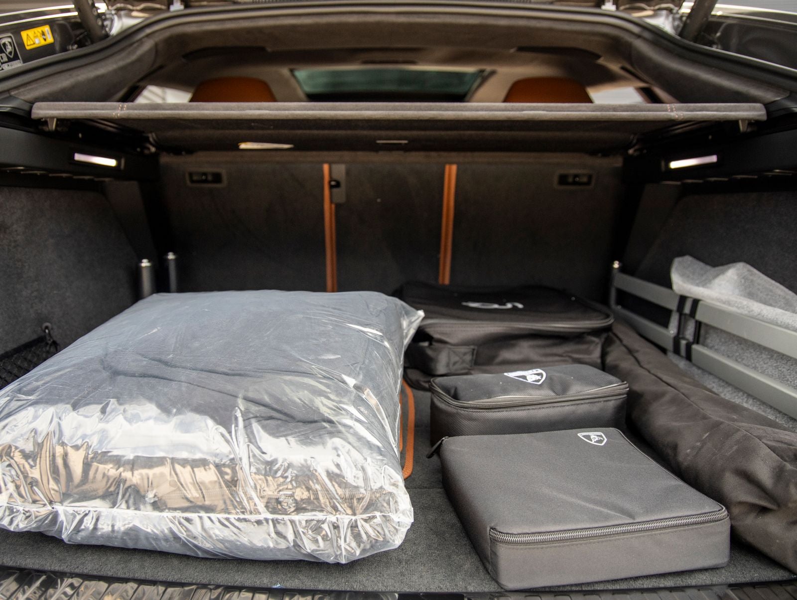 2025 Lamborghini Urus SE