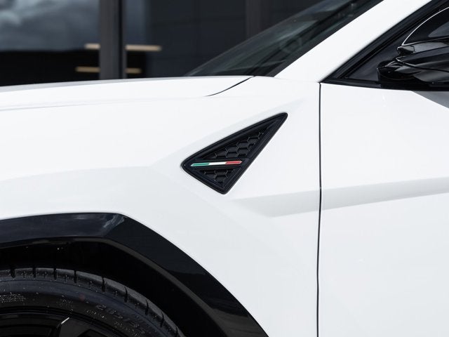 2026 Lamborghini Urus SE