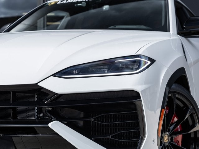 2026 Lamborghini Urus SE
