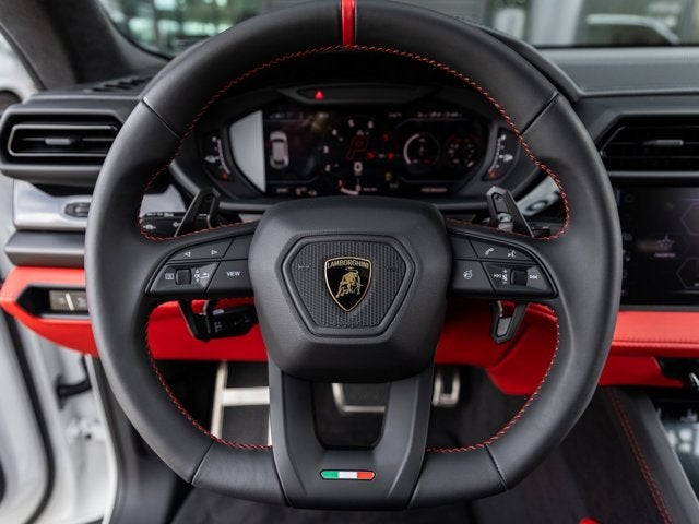 2026 Lamborghini Urus SE