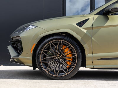 2026 Lamborghini Urus SE