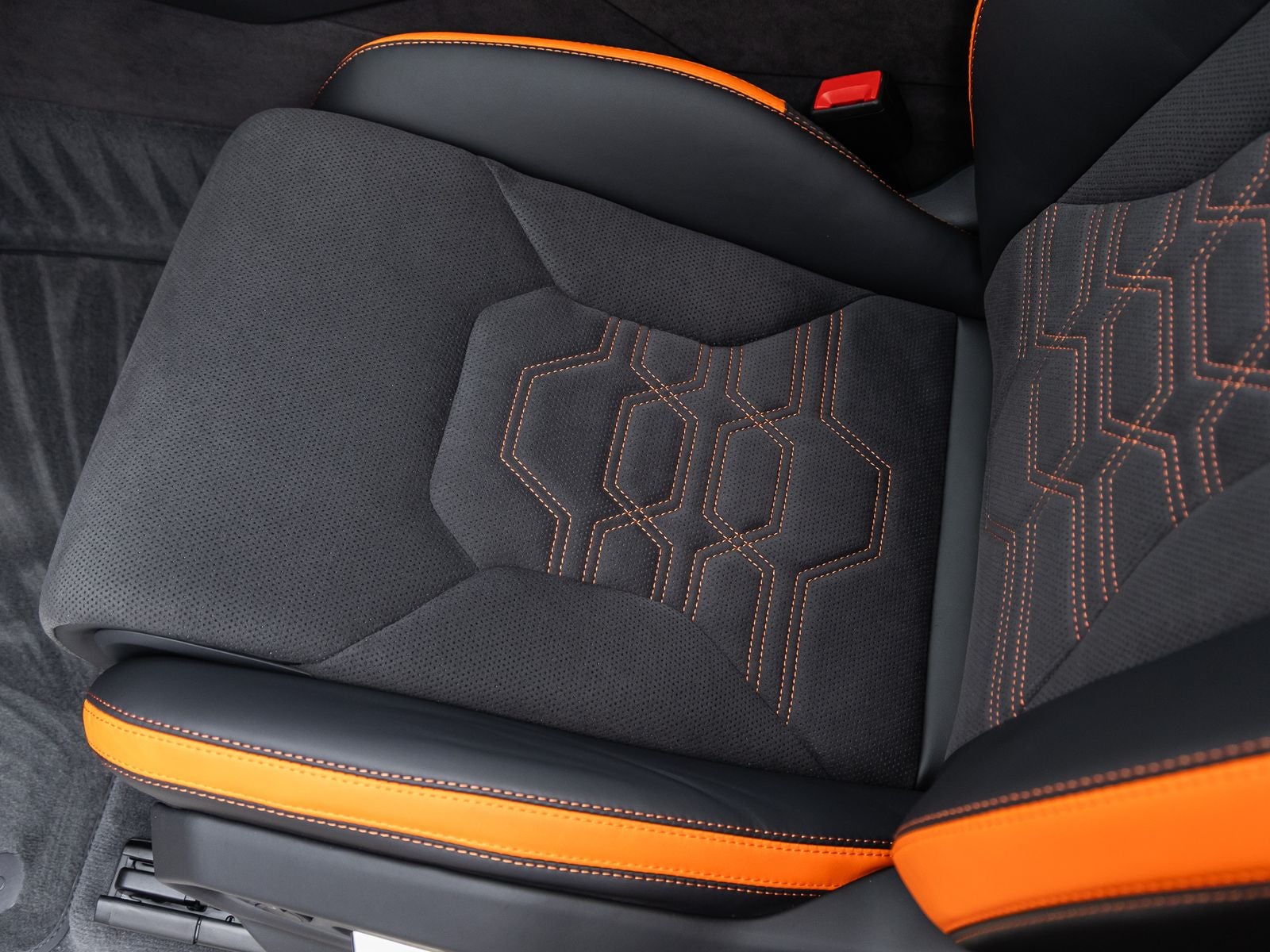 2026 Lamborghini Urus SE