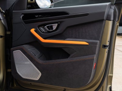 2026 Lamborghini Urus SE