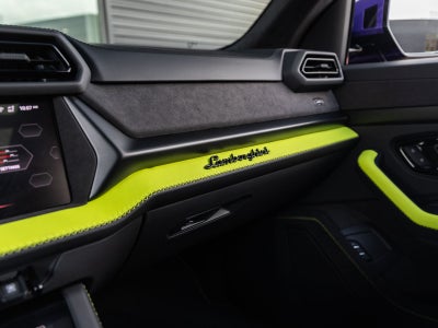 2026 Lamborghini Urus SE