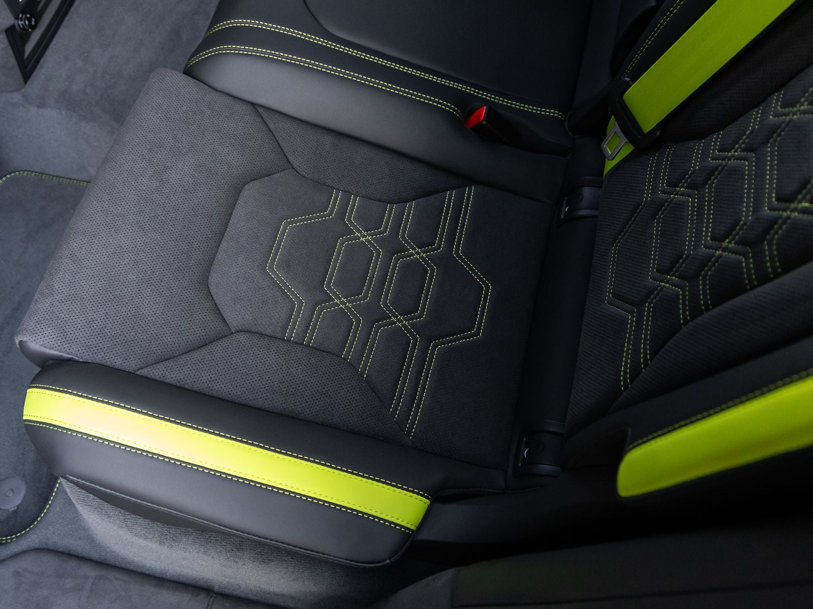 2026 Lamborghini Urus SE
