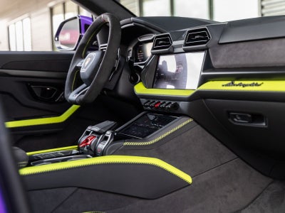 2026 Lamborghini Urus SE