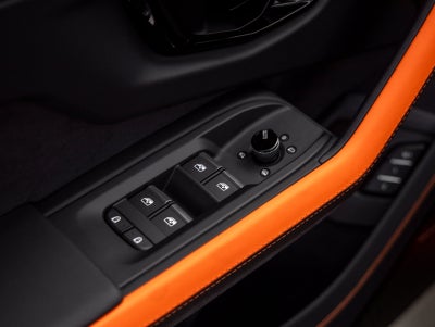 2026 Lamborghini Urus SE