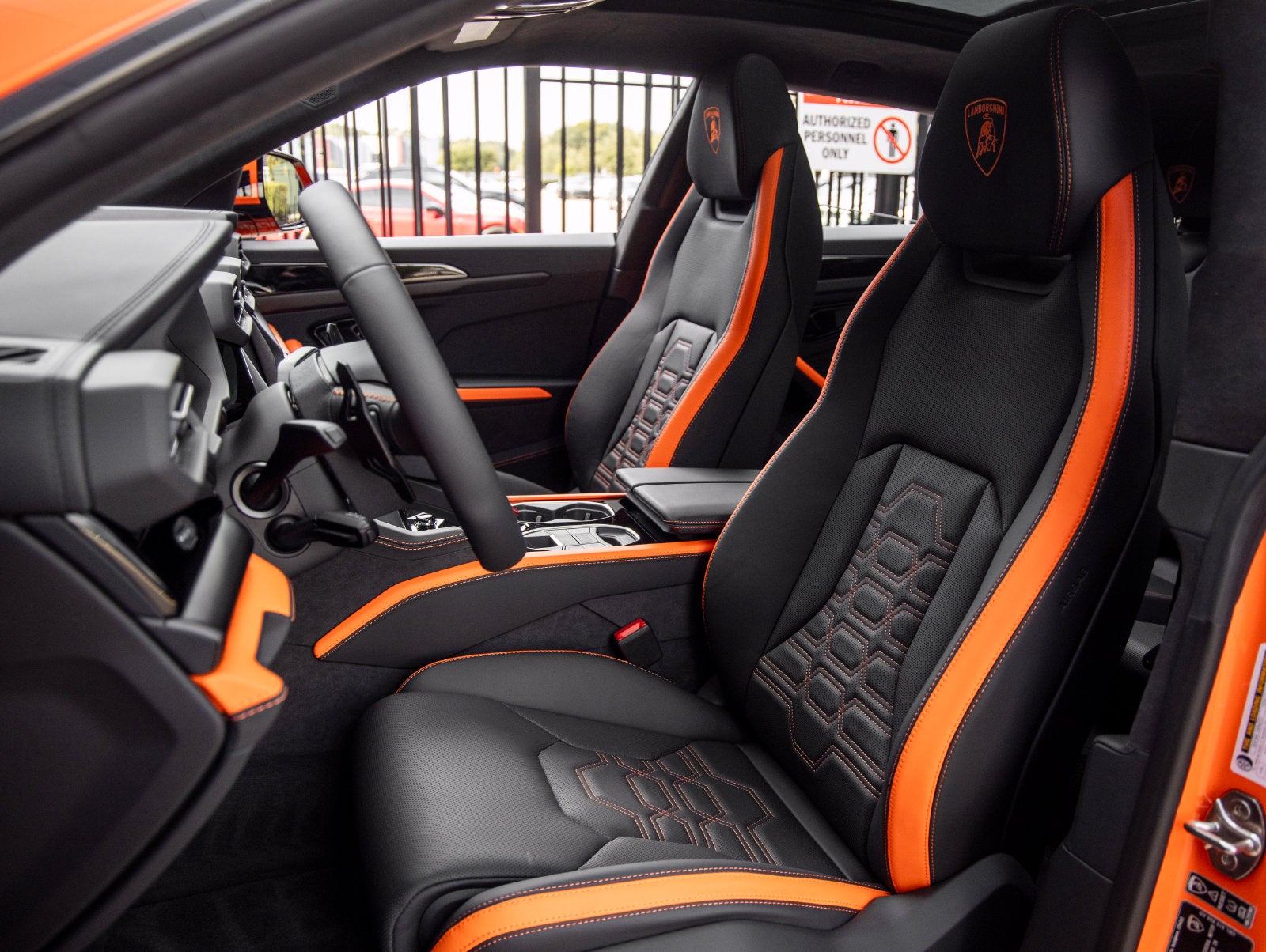 2026 Lamborghini Urus SE